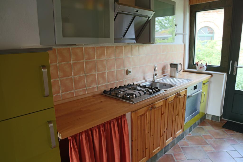 Ferienwohnung Am Hohennauener See Wassersuppe Exterior photo